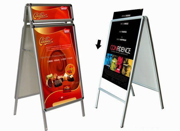 Kệ 2 trong 1 standee